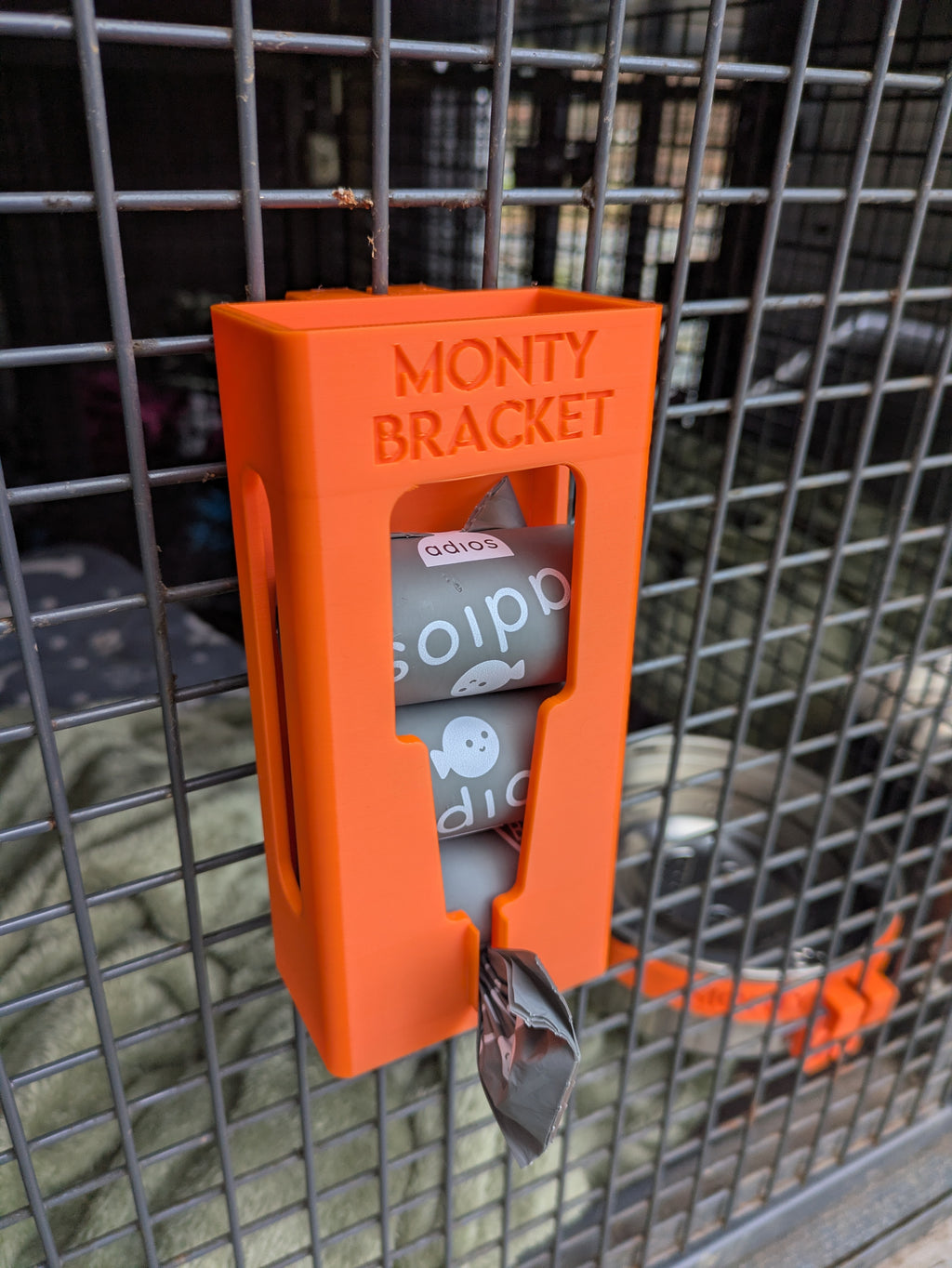 Monty Bracket Poo Bag Dispenser