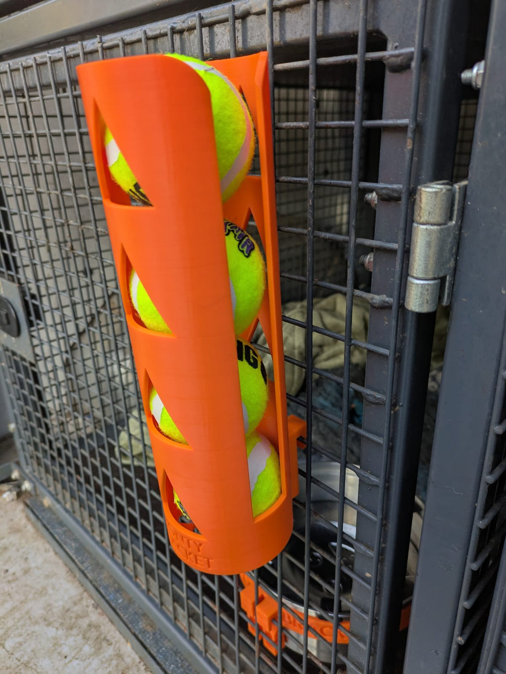 Monty Bracket Ball Dispenser